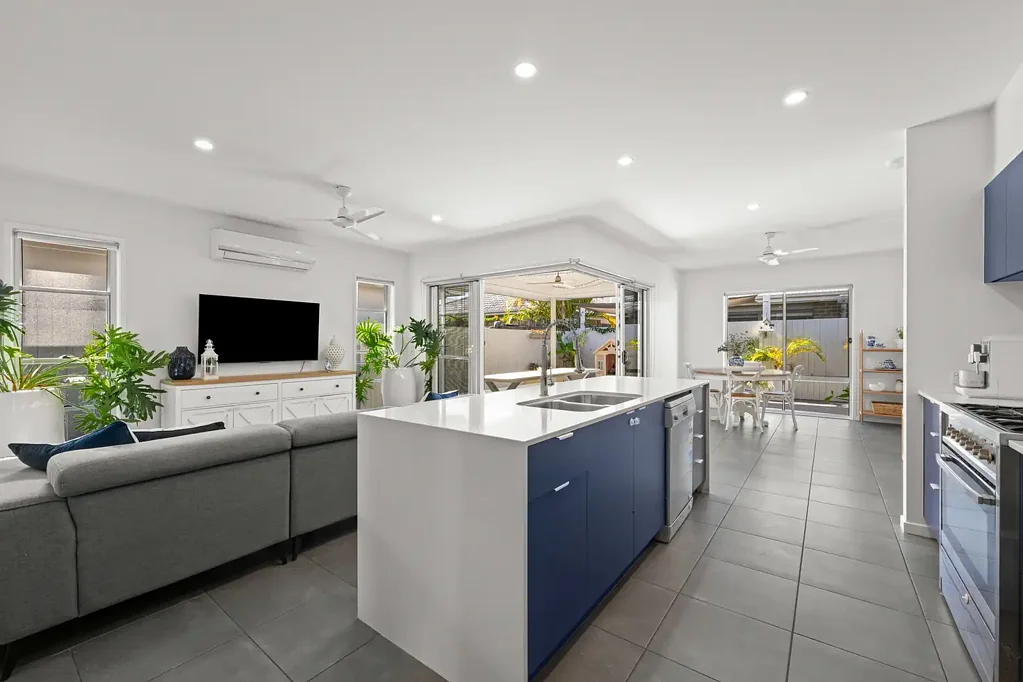 15 Paul Crescent, Nirimba, QLD 4551