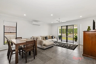 66 Peak Cct, Cosgrove, QLD 4818, 4房, 2浴, House