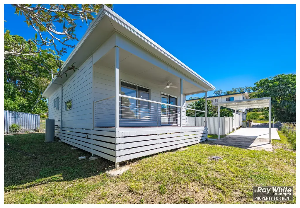 BRAND NEW BUILD! 3 BEDROOMS, 2 BATHROOMS! LOW MAINTENANCE LIVING!