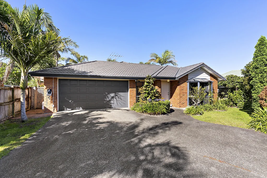 44 Blackwood Drive, Wattle Downs, Manukau City, Auckland