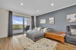 74/45-51 Regent Street, Woolloongabba