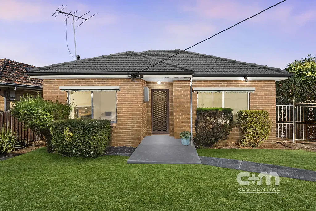 5 Summit Avenue, Oak Park, VIC 3046