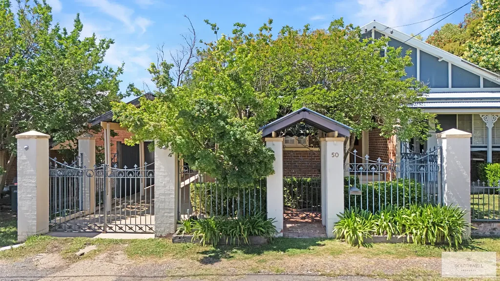 50 Griffin Avenue, East Tamworth, NSW 2340