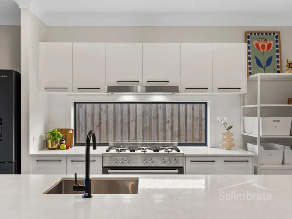 Bahrs Scrub 3Kwarto Practical Design, and an Attainable Entry into Brookhaven