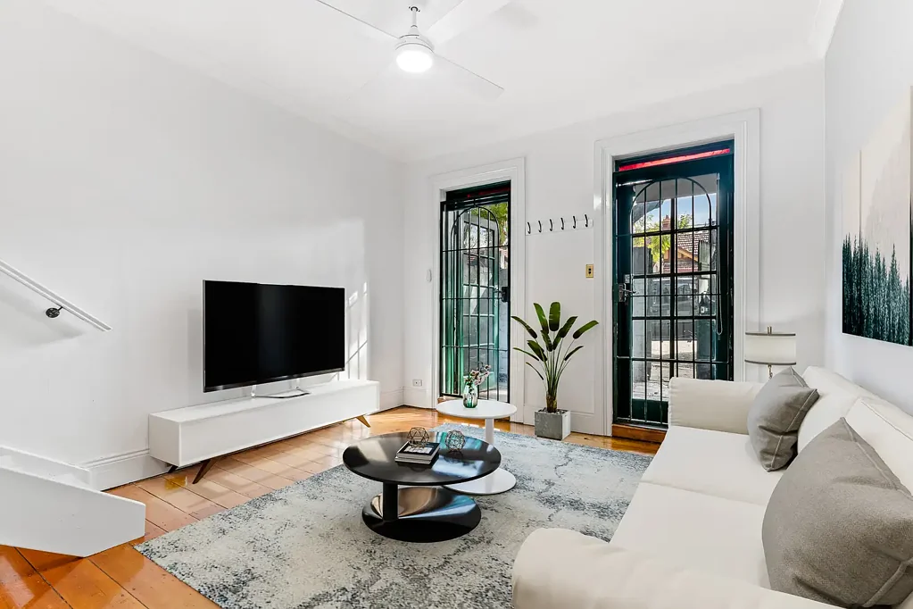 9 Morehead Street, Redfern, NSW 2016, 3 Bedrooms, 1 Bathrooms, House