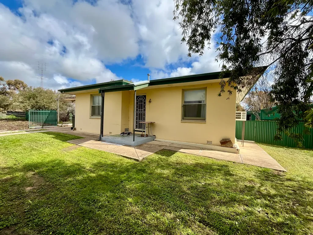 9 Symonds Street, Pinnaroo, SA 5304