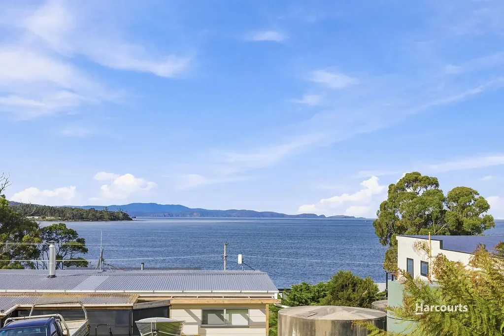 Southport 2房  Water Views, Decks & Shack Life