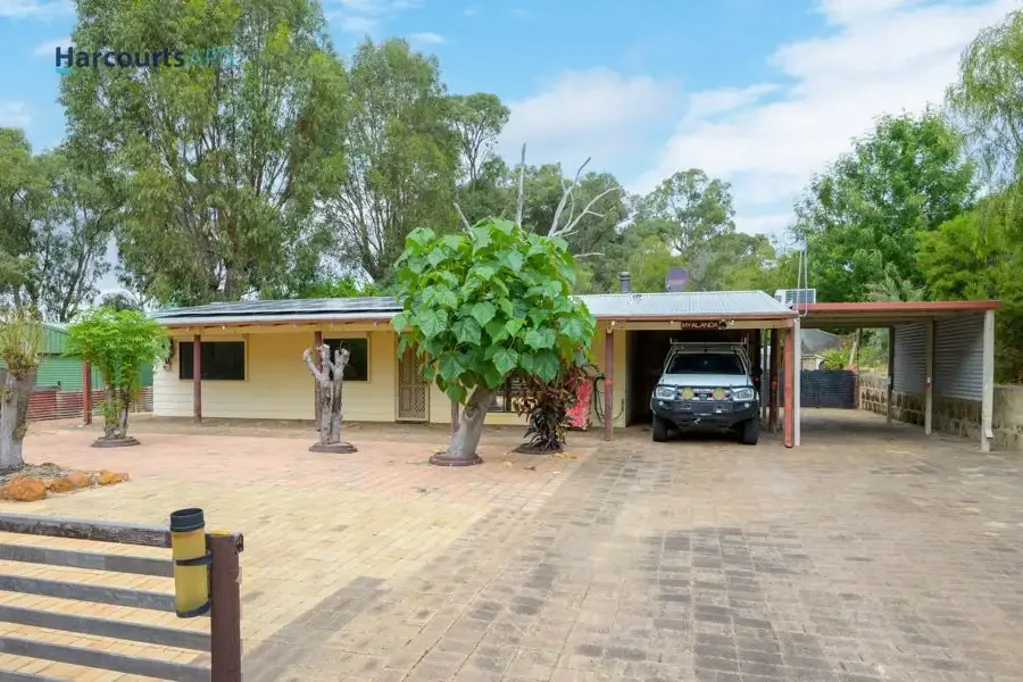 16 Orchard Place, Myalup, WA 6220