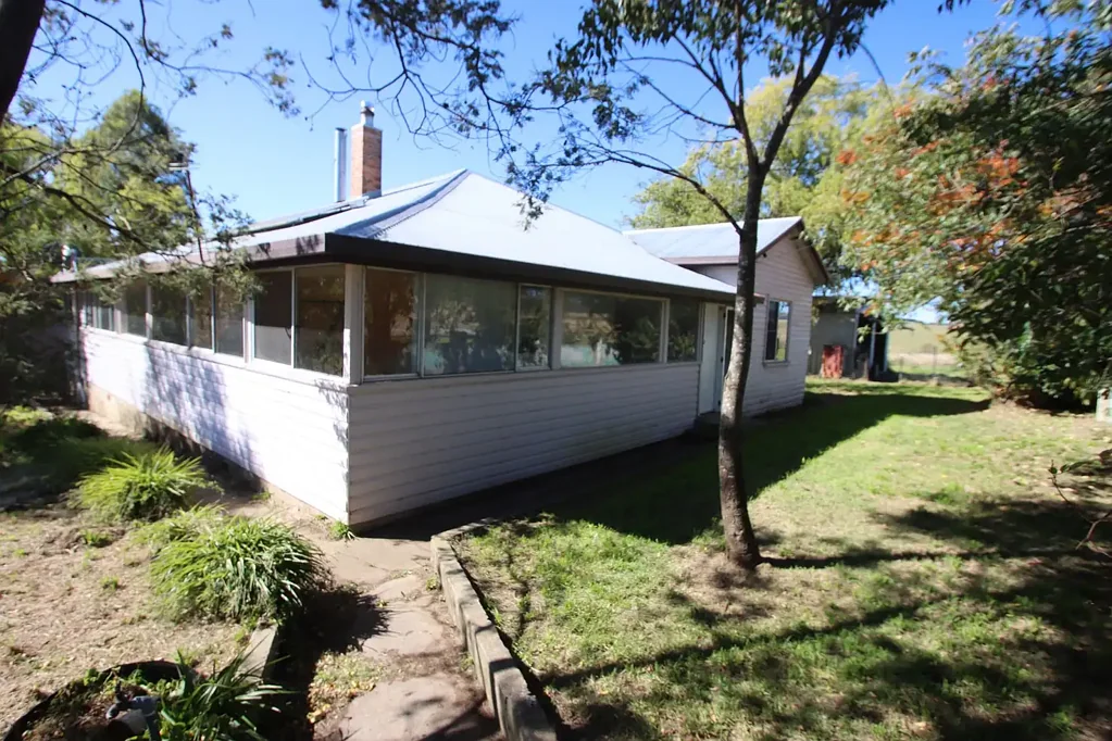 Tenterfield 3房  Home on acreage