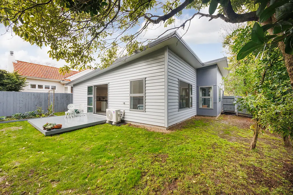 Aokautere 3房  Vendor Ready to Sell - Rare Townhouse
