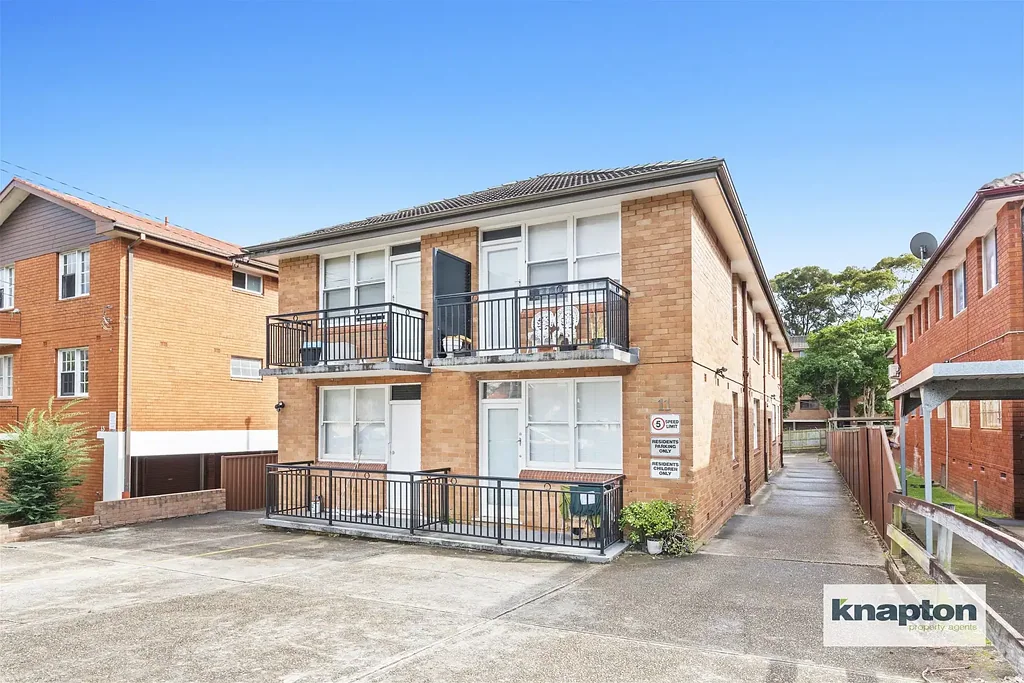 2/11 Myee Street, Lakemba, NSW 2195