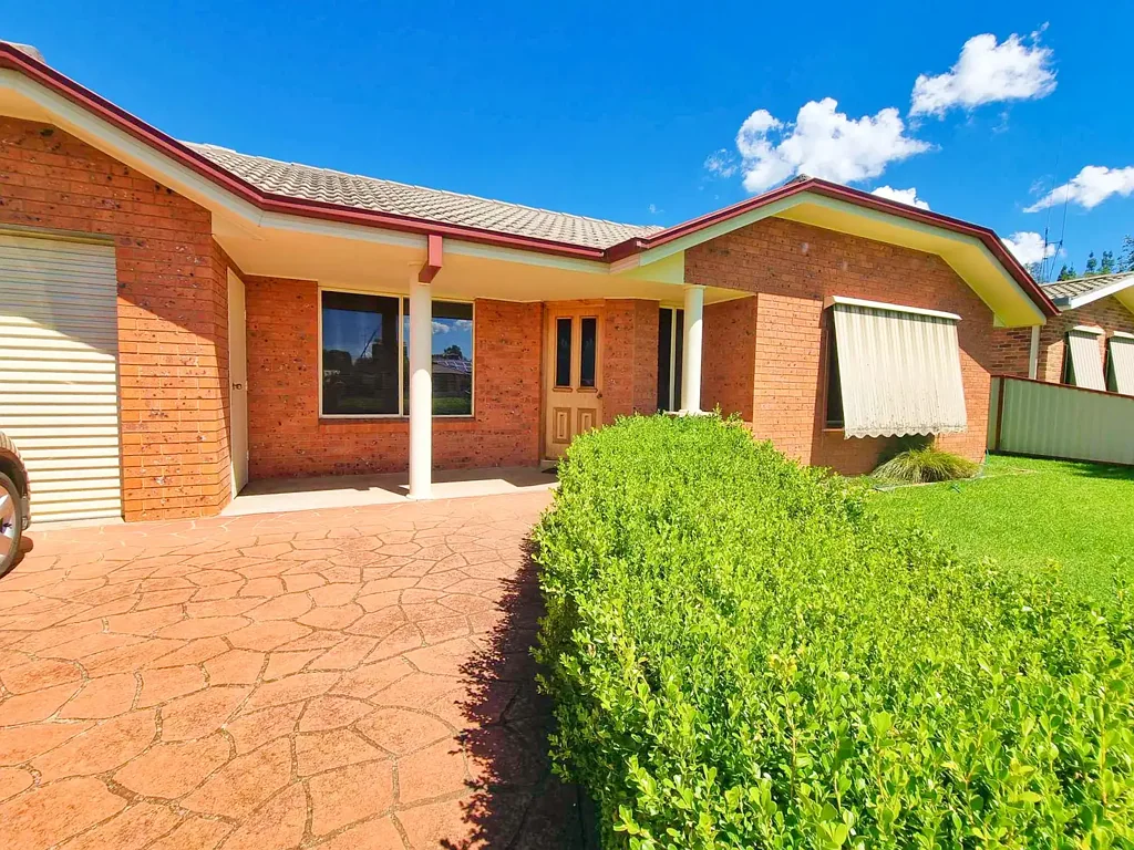Grenfell 4房  Absolutely Fabulous Low Maintenance Home 19B Brundah Street Grenfell