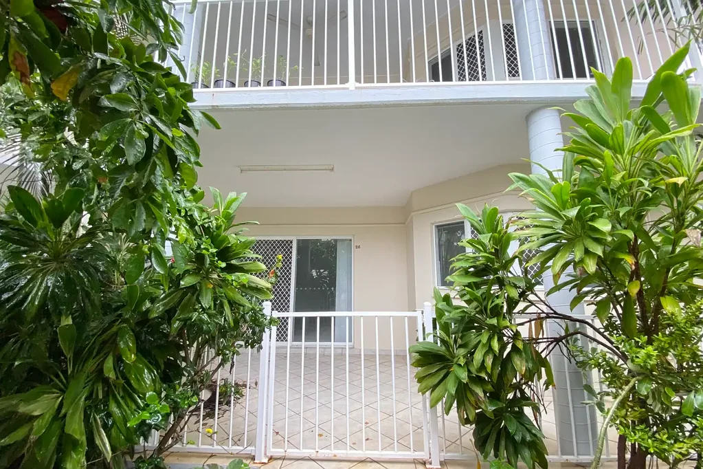 STYLISH GROUND FLOOR UNIT