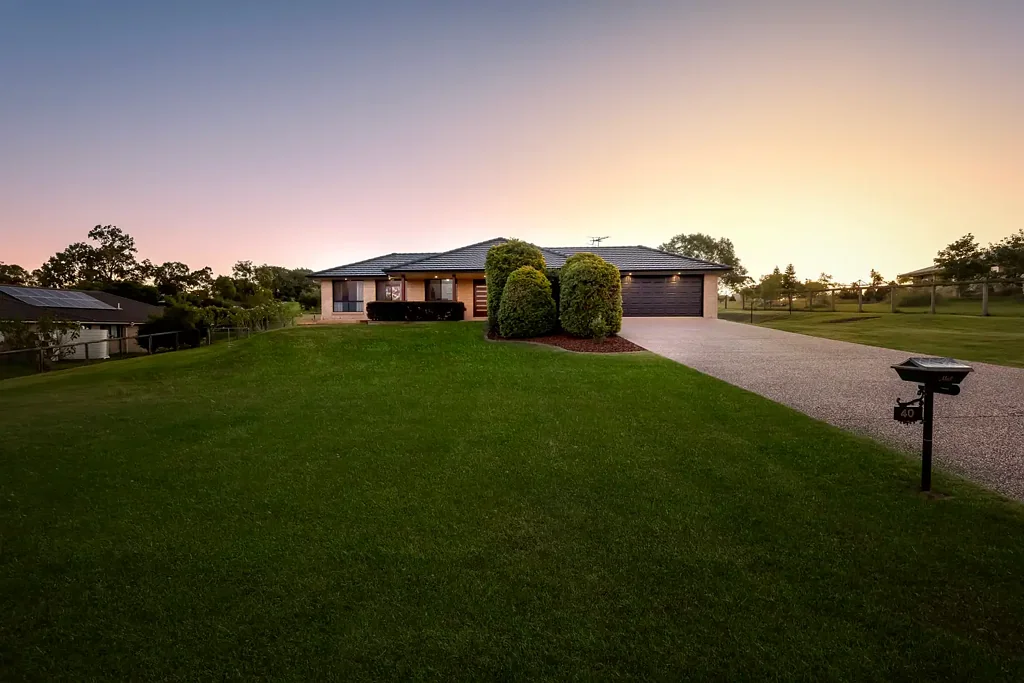 Hatton Vale 4 Bedroom Palatial Paradise Awaiting You!