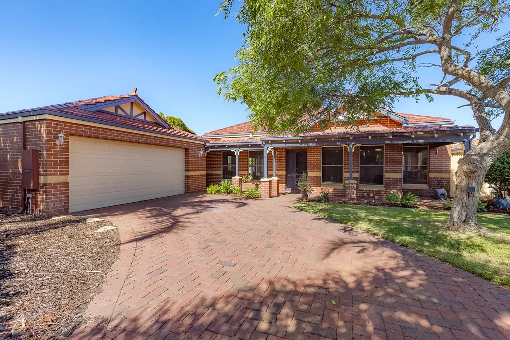 Quinns Rocks 4Habitaciones Relaxed Coastal Living Starts Here – A Hidden Gem in Quinns Rocks