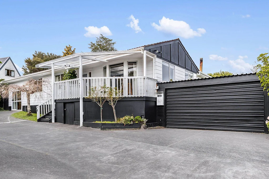 8 Houston Place, Bayview, North Shore City, Auckland