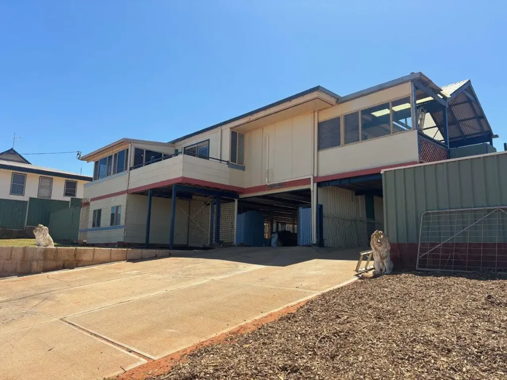 25 Craggs Court, Brown Range, WA 6701
