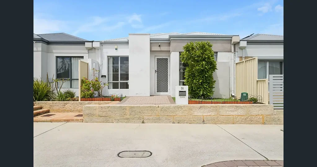 Spacious 3-Bedroom Family Home with Theatre/Rumpus Room in Prime Butler Location