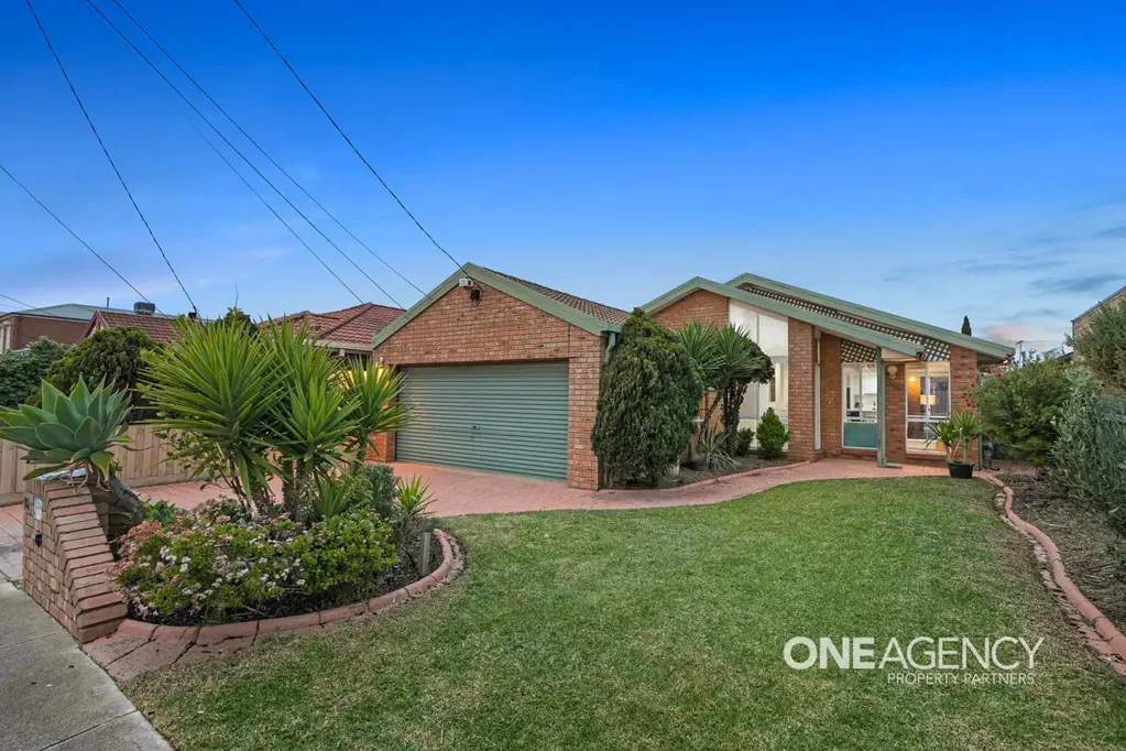 16 Lush Court, Altona Meadows, VIC 3028