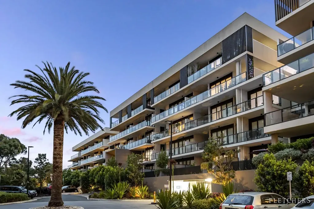 Sandringham 2Kwarto Top-Floor Bayside Living with Two Balconies!