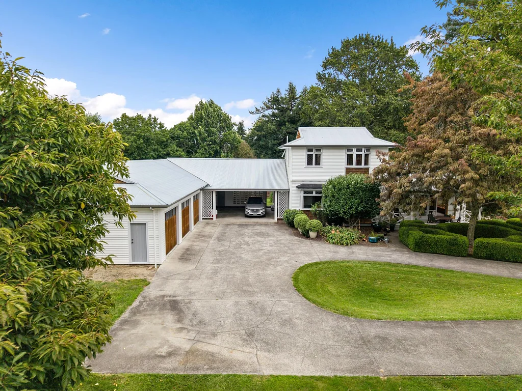 Tamahere Must Sell, Built Another