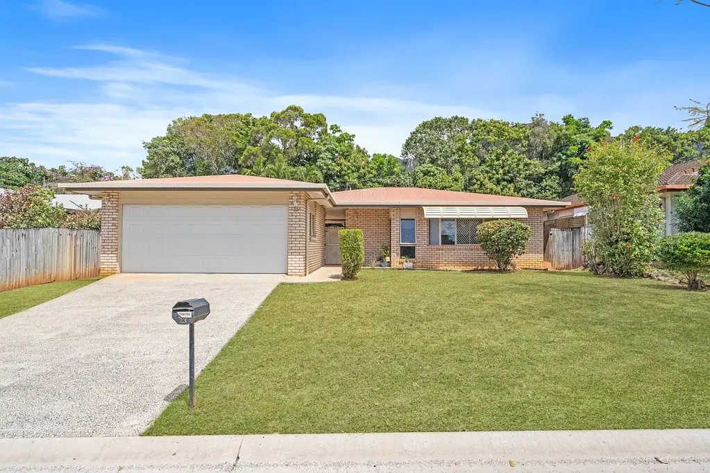 23 Majestic Street, Kamerunga, QLD 4870