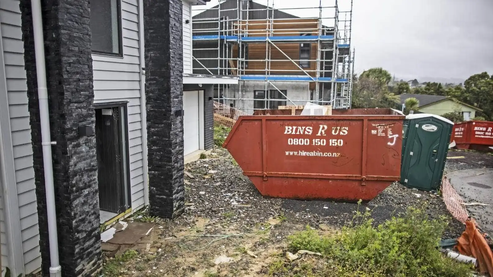 定金$6万打水漂！奥克兰西区业主建房遇“大坑”，一个环节让人悔不当初