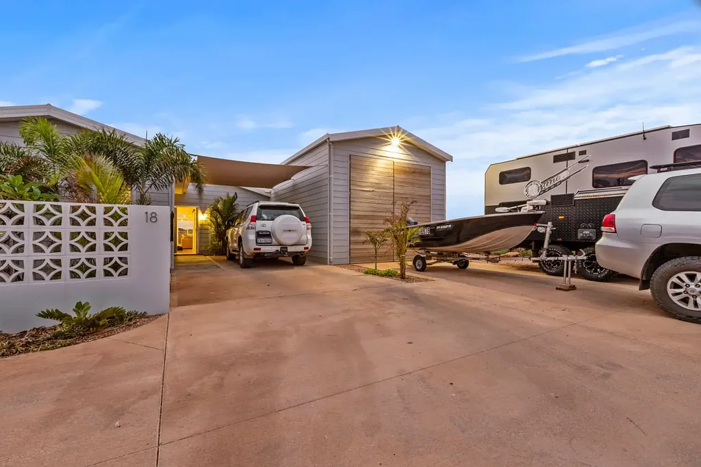 18 Searaven Crescent, Exmouth, WA 6707