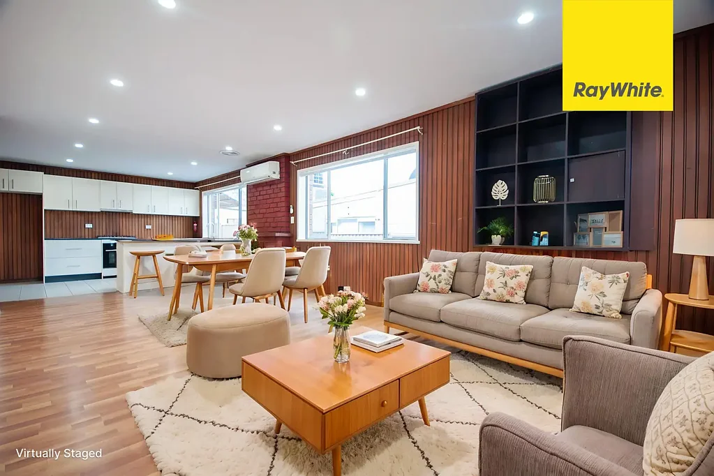 TWO BEDROOM ACCOMMODATION IN EXCELLENT LOCALE