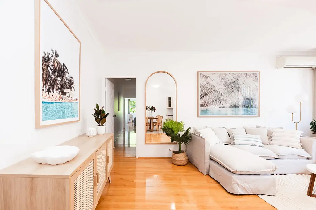 FULLY FURNISHED OCEAN HEAVEN APARTMENT @BONDI SHORT AND LONG TERM RENTAL