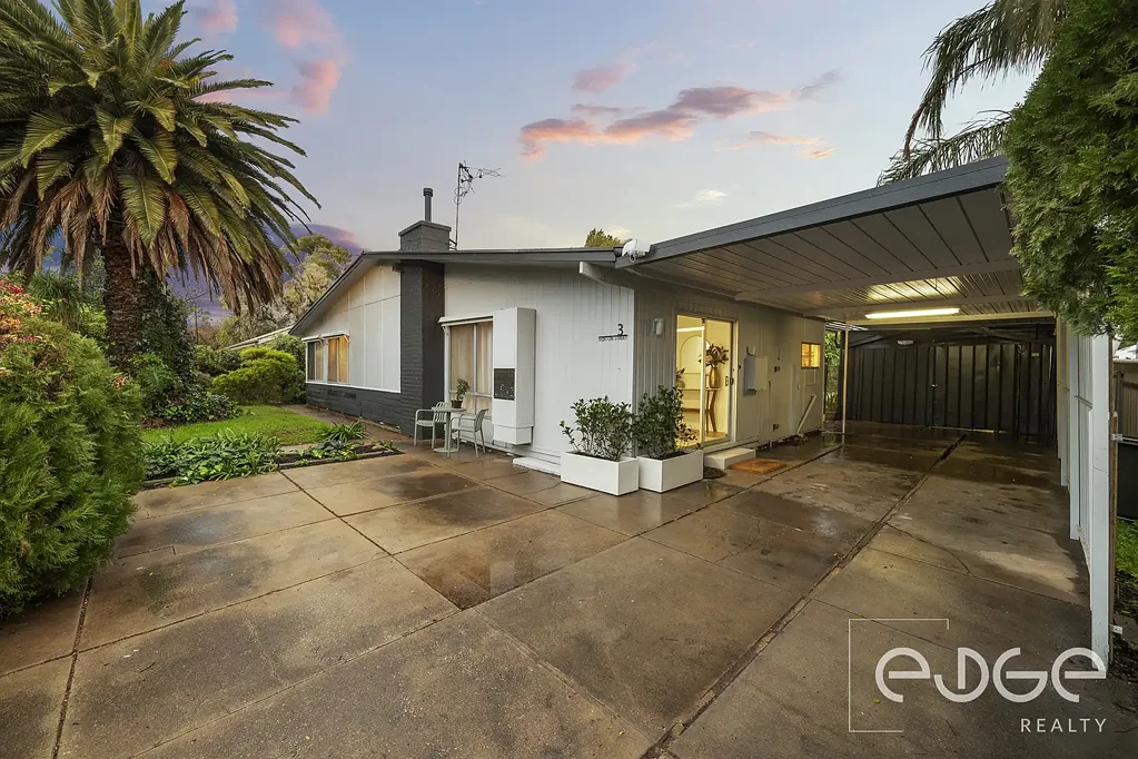 Elizabeth North 3Habitaciones Renovated Charm in the Heart of Rosewood Estate!