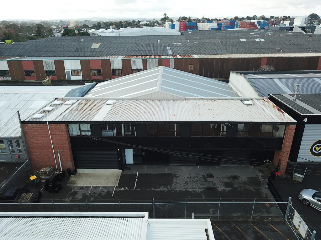 Saint Johns 972sqm industrial building - multiple options