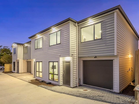 Papatoetoe 4房  Brand New & Standalone !!!