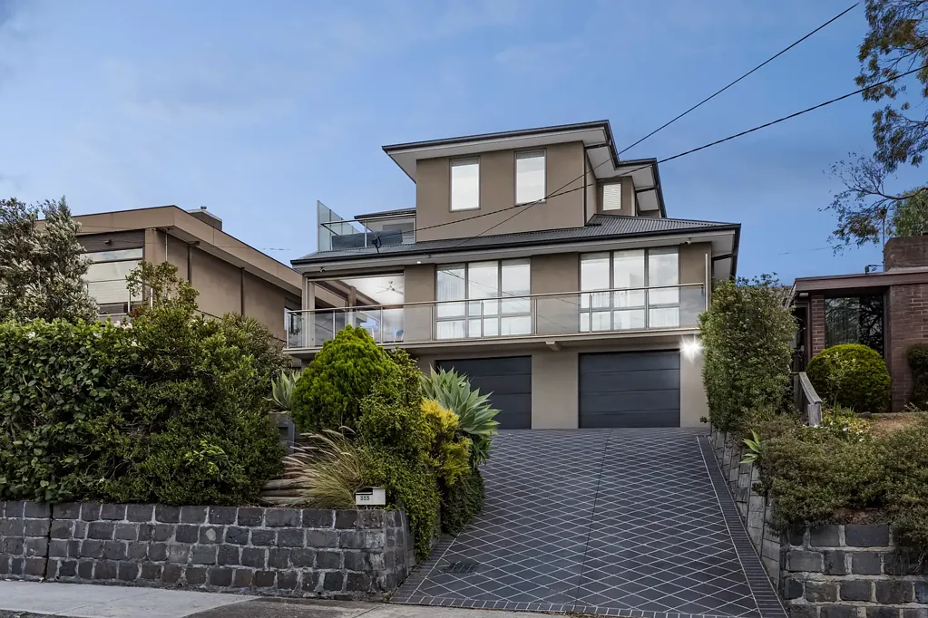355 Mascoma Street, Strathmore Heights, VIC 3041