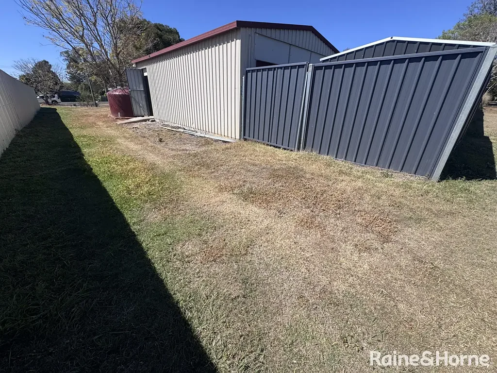 Nanango Land & Shed