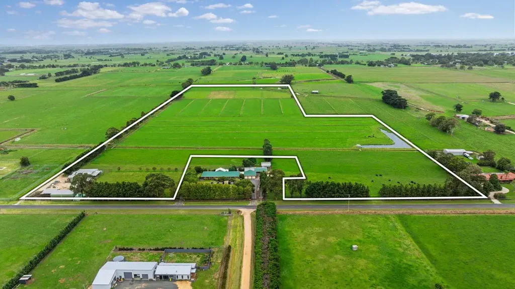 Sale  Outstanding Irrigation/Lifestyle Property