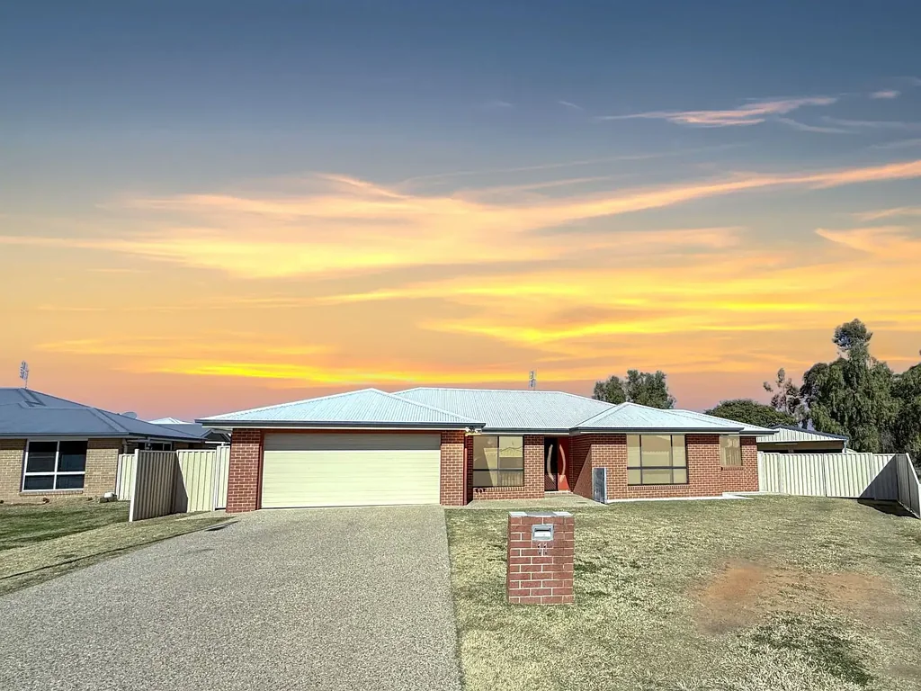 11 Lewis Street, Chinchilla, QLD 4413