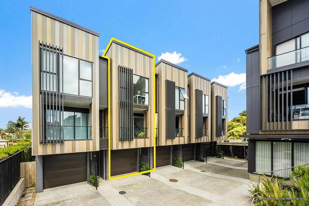 Takapuna 3 Bedroom Westlake Boys & Girls and Takapuna School Zone