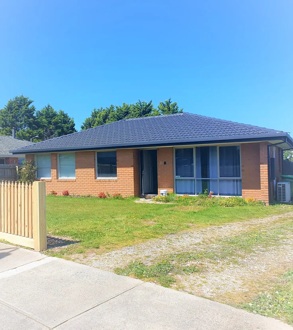 3 BEDROOM HOME IN A GREAT PLACE IN PAKENHAM !
