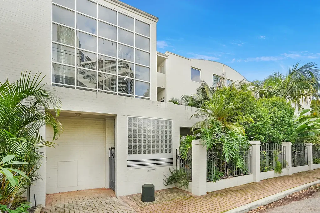 South Perth 2Zimmer Boutique South Perth Living with Rare Outdoor Space