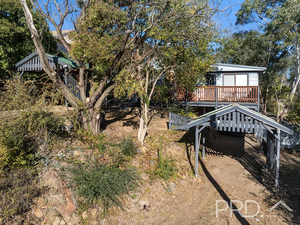 Tumut 4Zimmer High Set Family Home!