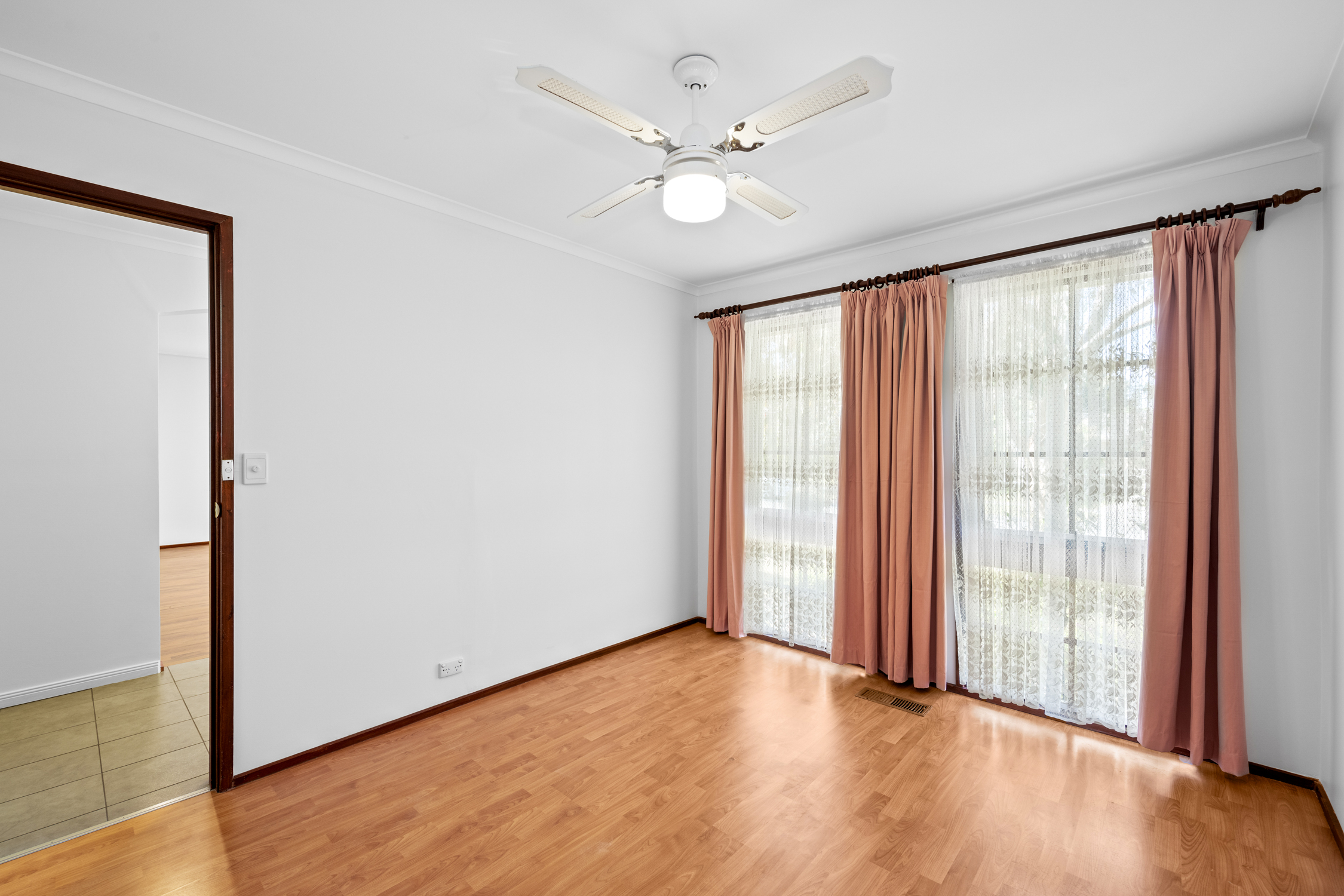 1 BELSIZE CT, ENDEAVOUR HILLS VIC 3802, 0 રૂમ, 0 બાથરૂમ, House