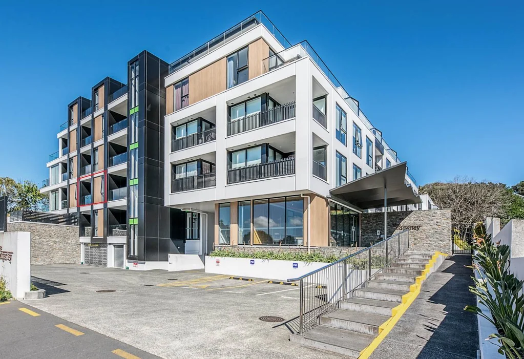 Epsom 2ਬੈੱਡਰੂਮ In the Heart of Newmarket