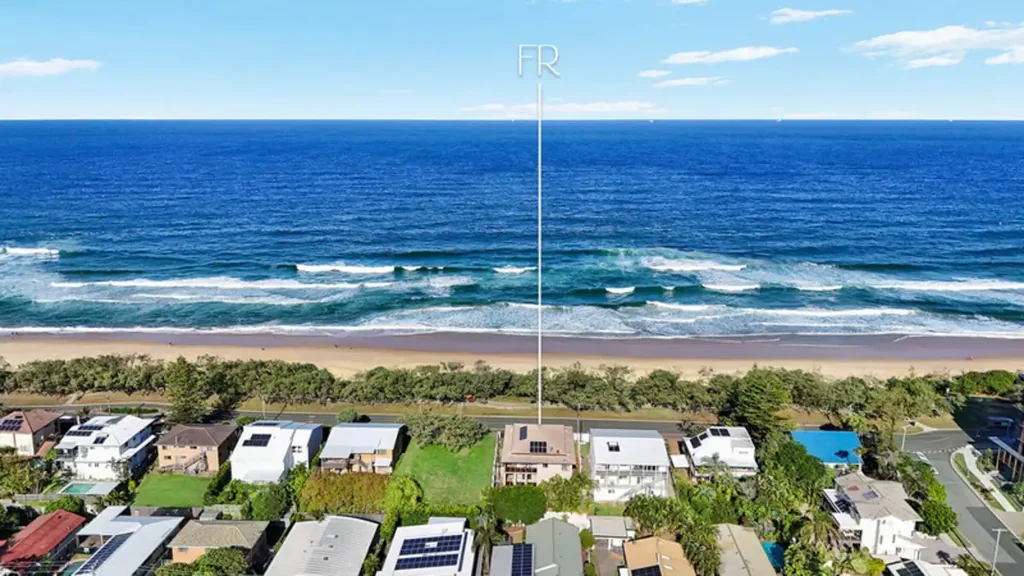 Beachside Living Opposite the Ocean – Bills inluded