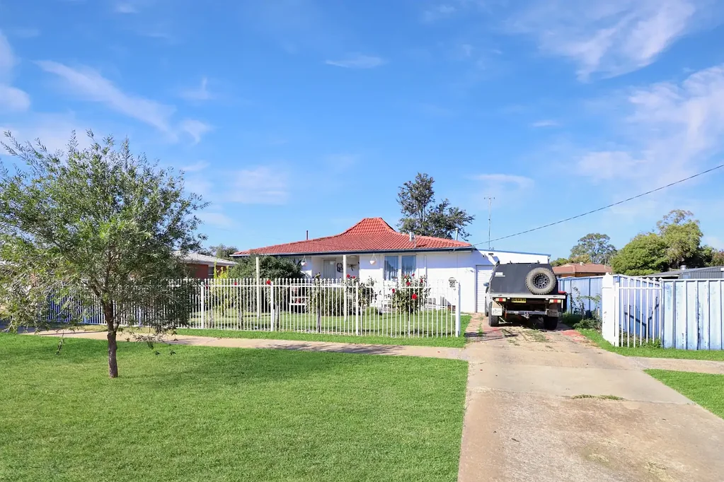 92 Decimus Street, Deniliquin, NSW 2710