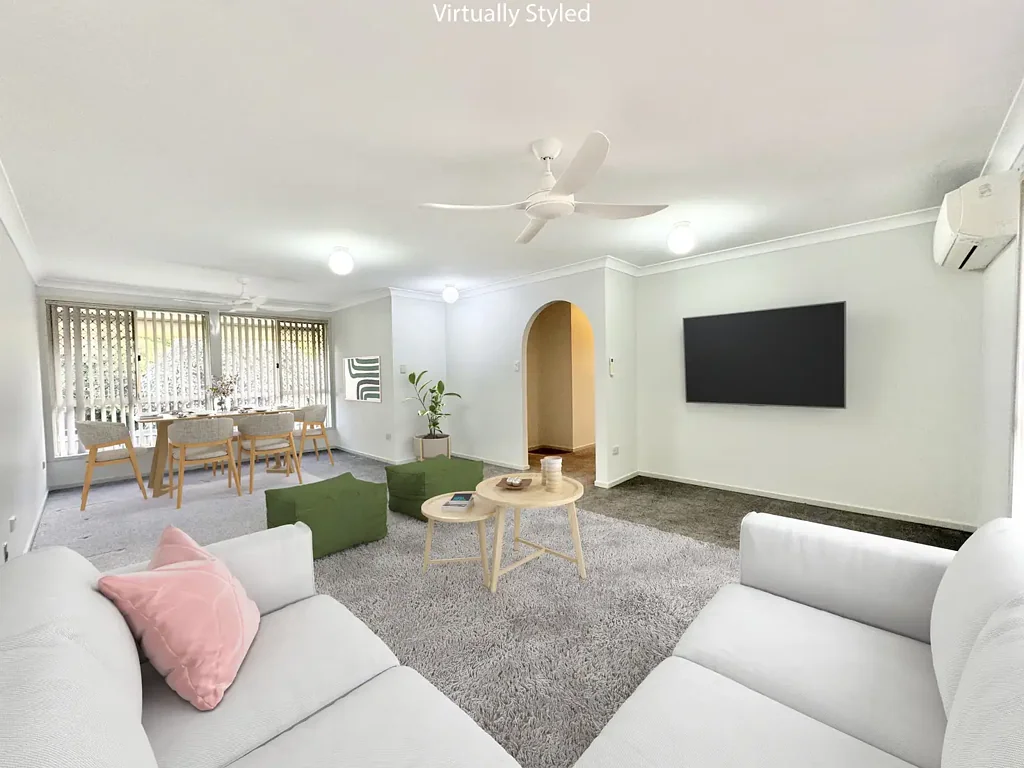 Spacious Family Living on a Large Block!