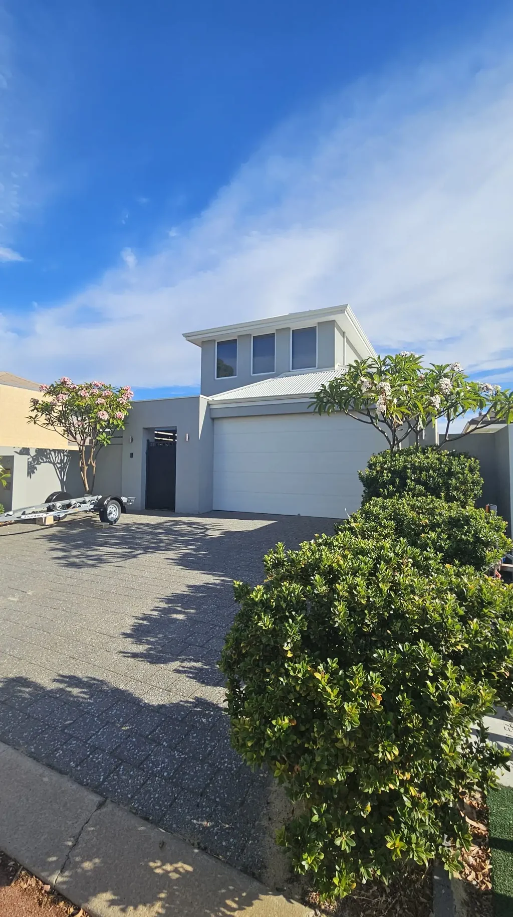 16 Trade Winds Retreat, Dudley Park, WA 6210