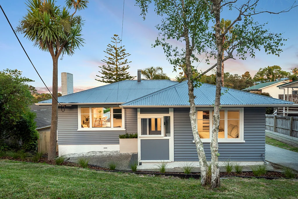17a Stanley Road, Glenfield, North Shore City, Auckland