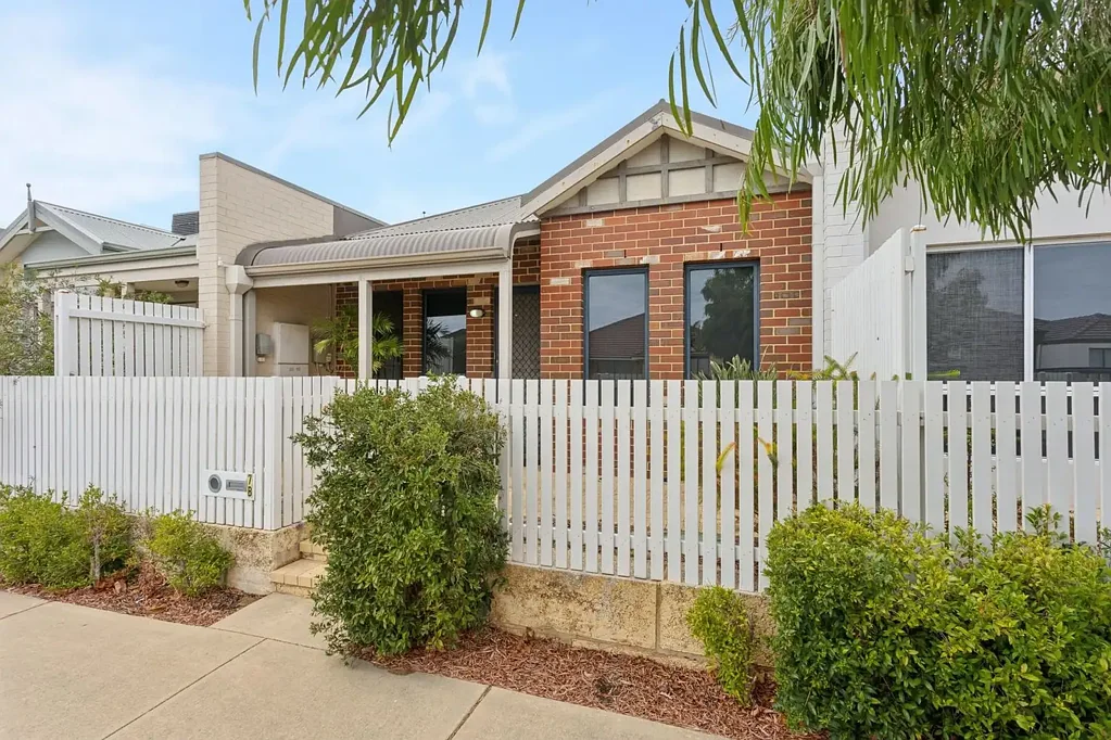 Butler 3 Bedroom Federation Charm on Frangista