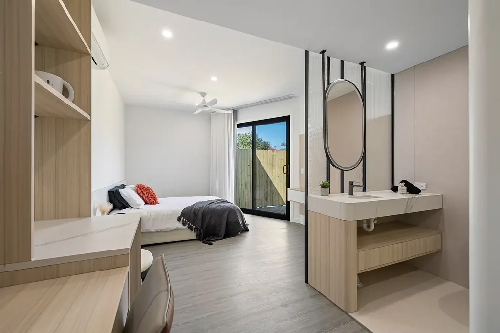 BRAND-NEW LUXURY ROOM WITH PRIVATE ENSUITE — AVAILABLE NOW